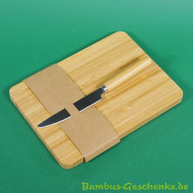 Bambus-Schneidbrett mit Brotzeitmesser