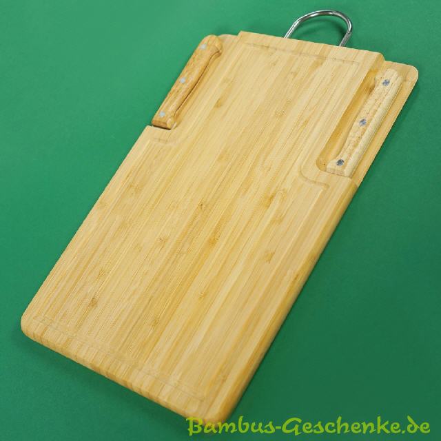 Bambus-Schneidbrett mit Tranchierbesteck